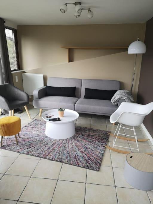 Les Fougeres Confortable Maison A La Campagne מראה חיצוני תמונה